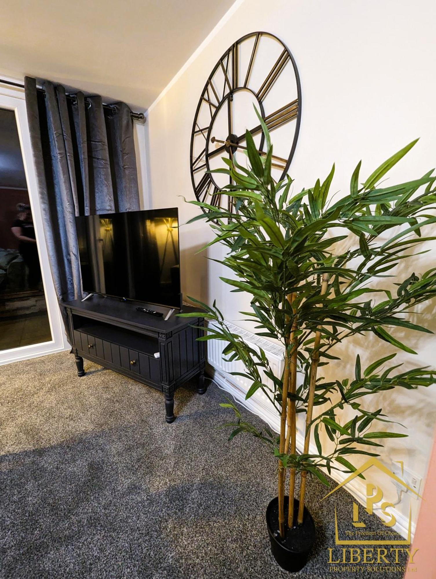 6 Guests * 4 Bedroom * Free Wi-Fi *Huntingdon Exterior foto